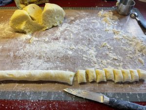 Gnocchi Cutting And Shaping 1