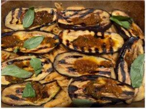 Penne alla Norma preparation.